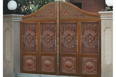 別墅銅門廠家建議您，平時(shí)要做好對門的保養(yǎng)