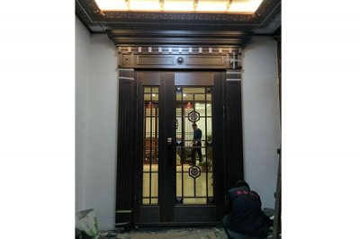 濟(jì)南銅門在安裝時(shí)的具體流程是怎樣的？要注意什么？